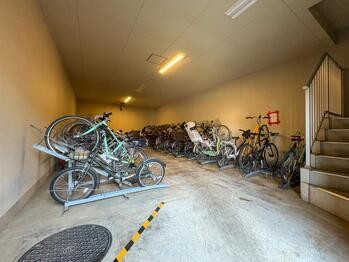 apartment 東京都立川市錦町２丁目6-2 ステラNKビル1F