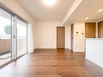 apartment 東京都立川市錦町２丁目6-2 ステラNKビル1F