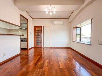 apartment 東京都立川市錦町２丁目6-2 ステラNKビル1F