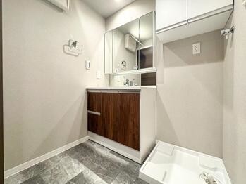 apartment 東京都立川市錦町２丁目6-2 ステラNKビル1F