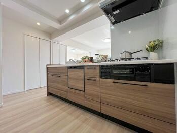 apartment 東京都立川市錦町２丁目6-2 ステラNKビル1F