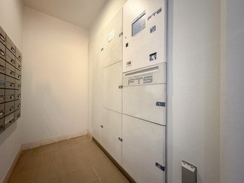 apartment 東京都立川市錦町２丁目6-2 ステラNKビル1F