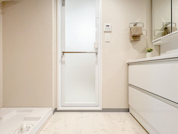 apartment 東京都立川市錦町２丁目6-2 ステラNKビル1F