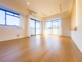 apartment 東京都立川市錦町２丁目6-2 ステラNKビル1F