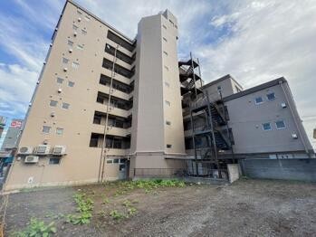 apartment 東京都立川市錦町２丁目6-2 ステラNKビル1F