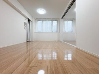 apartment 東京都立川市錦町２丁目6-2 ステラNKビル1F