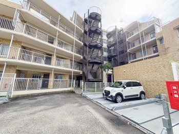 apartment 東京都立川市錦町２丁目6-2 ステラNKビル1F