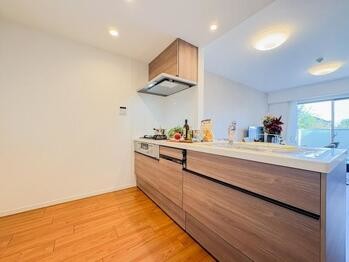 apartment 東京都立川市錦町２丁目6-2 ステラNKビル1F