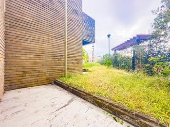 apartment 東京都立川市錦町２丁目6-2 ステラNKビル1F