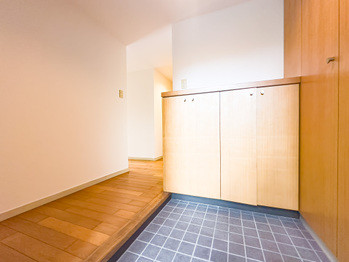 apartment 東京都立川市錦町２丁目6-2 ステラNKビル1F