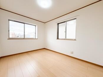 detached 東京都立川市錦町２丁目6-2 ステラNKビル1F