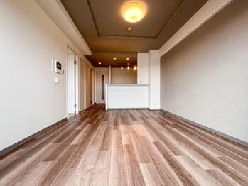 apartment 東京都立川市錦町２丁目6-2 ステラNKビル1F