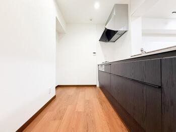 apartment 東京都立川市錦町２丁目6-2 ステラNKビル1F