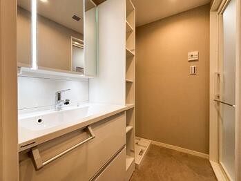 apartment 東京都立川市錦町２丁目6-2 ステラNKビル1F