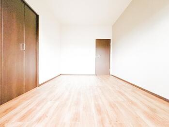 apartment 東京都立川市錦町２丁目6-2 ステラNKビル1F