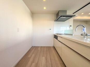 apartment 東京都立川市錦町２丁目6-2 ステラNKビル1F