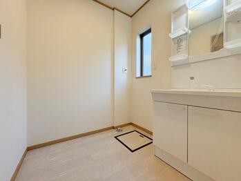 detached 東京都立川市錦町２丁目6-2 ステラNKビル1F