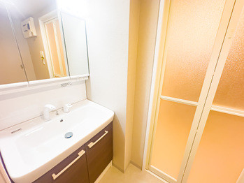 apartment 東京都立川市錦町２丁目6-2 ステラNKビル1F