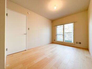 apartment 東京都立川市錦町２丁目6-2 ステラNKビル1F