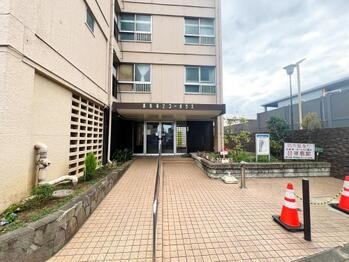 apartment 東京都立川市錦町２丁目6-2 ステラNKビル1F