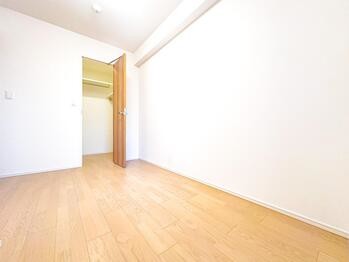 apartment 東京都立川市錦町２丁目6-2 ステラNKビル1F