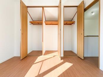 detached 東京都立川市錦町２丁目6-2 ステラNKビル1F