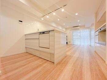 apartment 東京都立川市錦町２丁目6-2 ステラNKビル1F