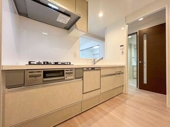 apartment 東京都立川市錦町２丁目6-2 ステラNKビル1F