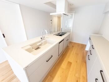 apartment 東京都立川市錦町２丁目6-2 ステラNKビル1F