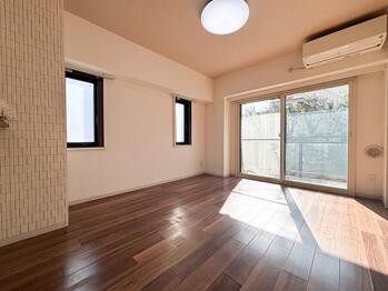 apartment 東京都立川市錦町２丁目6-2 ステラNKビル1F