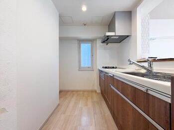 apartment 東京都立川市錦町２丁目6-2 ステラNKビル1F