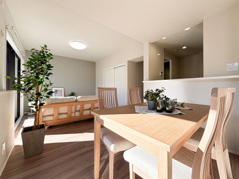 apartment 東京都立川市錦町２丁目6-2 ステラNKビル1F