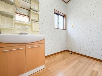 detached 東京都立川市錦町２丁目6-2 ステラNKビル1F