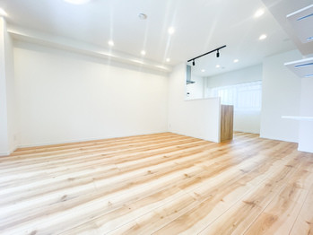 apartment 東京都立川市錦町２丁目6-2 ステラNKビル1F