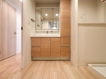 apartment 東京都立川市錦町２丁目6-2 ステラNKビル1F