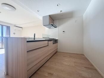 apartment 東京都立川市錦町２丁目6-2 ステラNKビル1F