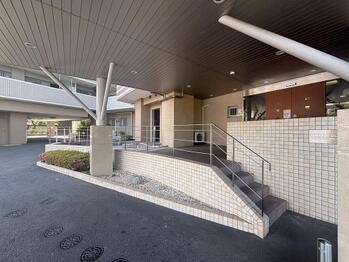 apartment 東京都立川市錦町２丁目6-2 ステラNKビル1F