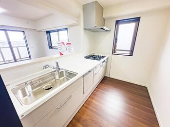 apartment 東京都立川市錦町２丁目6-2 ステラNKビル1F