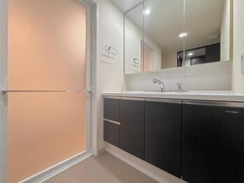 apartment 東京都立川市錦町２丁目6-2 ステラNKビル1F