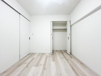 apartment 東京都立川市錦町２丁目6-2 ステラNKビル1F
