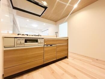 apartment 東京都立川市錦町２丁目6-2 ステラNKビル1F