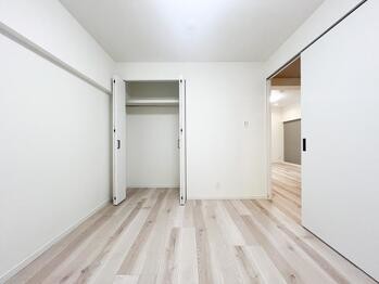 apartment 東京都立川市錦町２丁目6-2 ステラNKビル1F