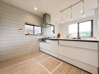 detached 東京都立川市錦町２丁目6-2 ステラNKビル1F