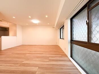 apartment 東京都立川市錦町２丁目6-2 ステラNKビル1F