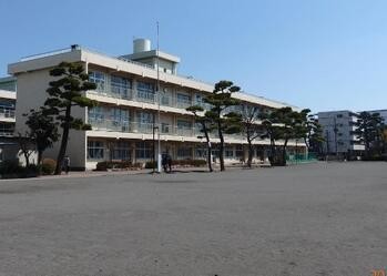 apartment 東京都立川市錦町２丁目6-2 ステラNKビル1F