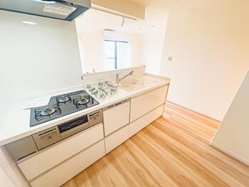 apartment 東京都立川市錦町２丁目6-2 ステラNKビル1F