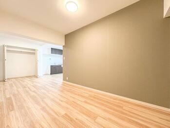 apartment 東京都立川市錦町２丁目6-2 ステラNKビル1F