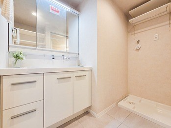apartment 東京都立川市錦町２丁目6-2 ステラNKビル1F