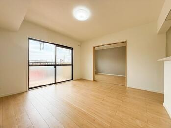 apartment 東京都立川市錦町２丁目6-2 ステラNKビル1F