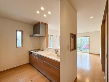 detached 東京都立川市錦町２丁目6-2 ステラNKビル1F